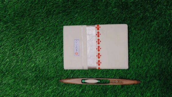 Mural Print Cream Dhoti - Silver Zari with Red dots