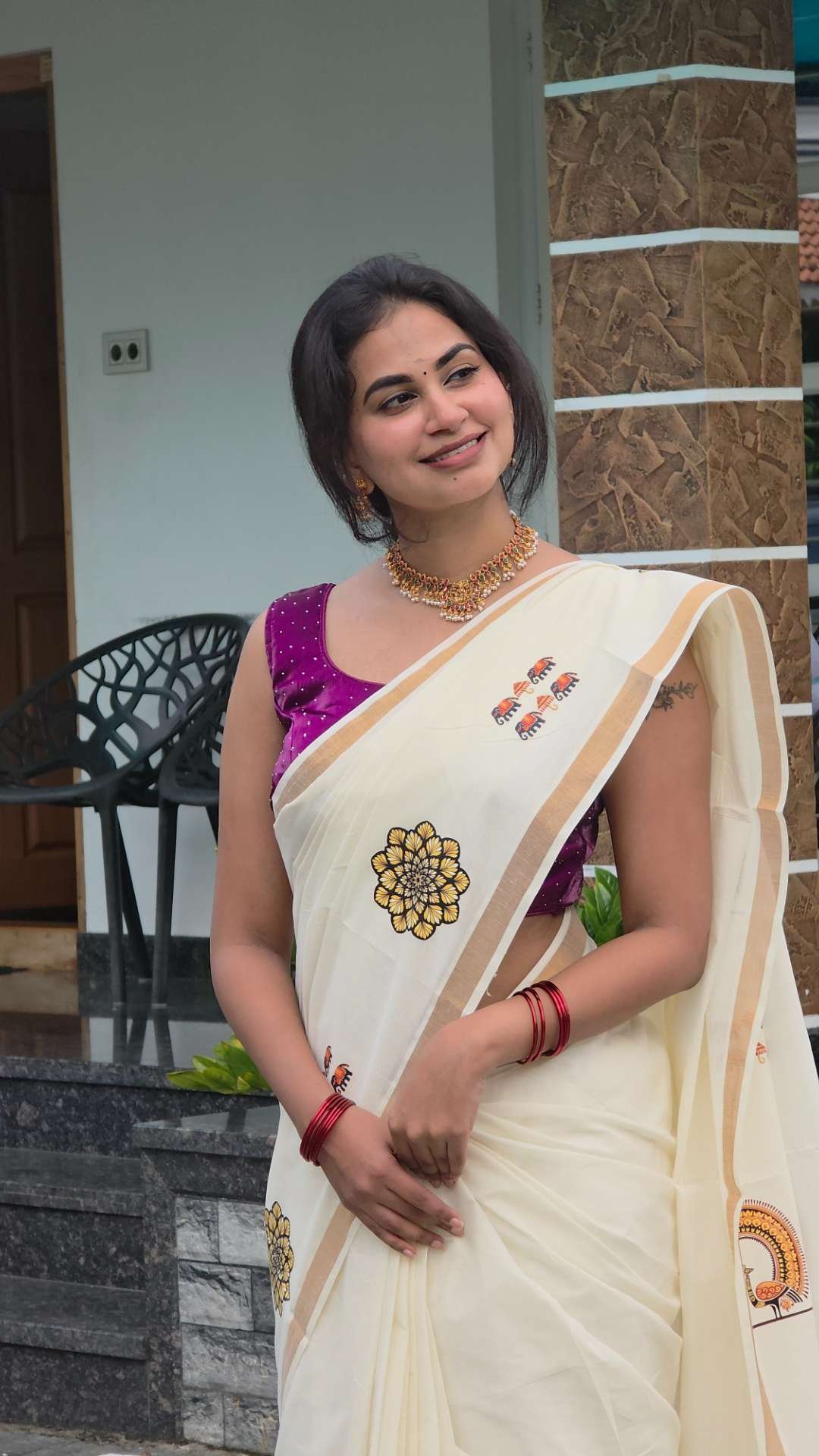 Onam Special Kerala Cotton Sticker Print Saree from Kuthampully - Image 3